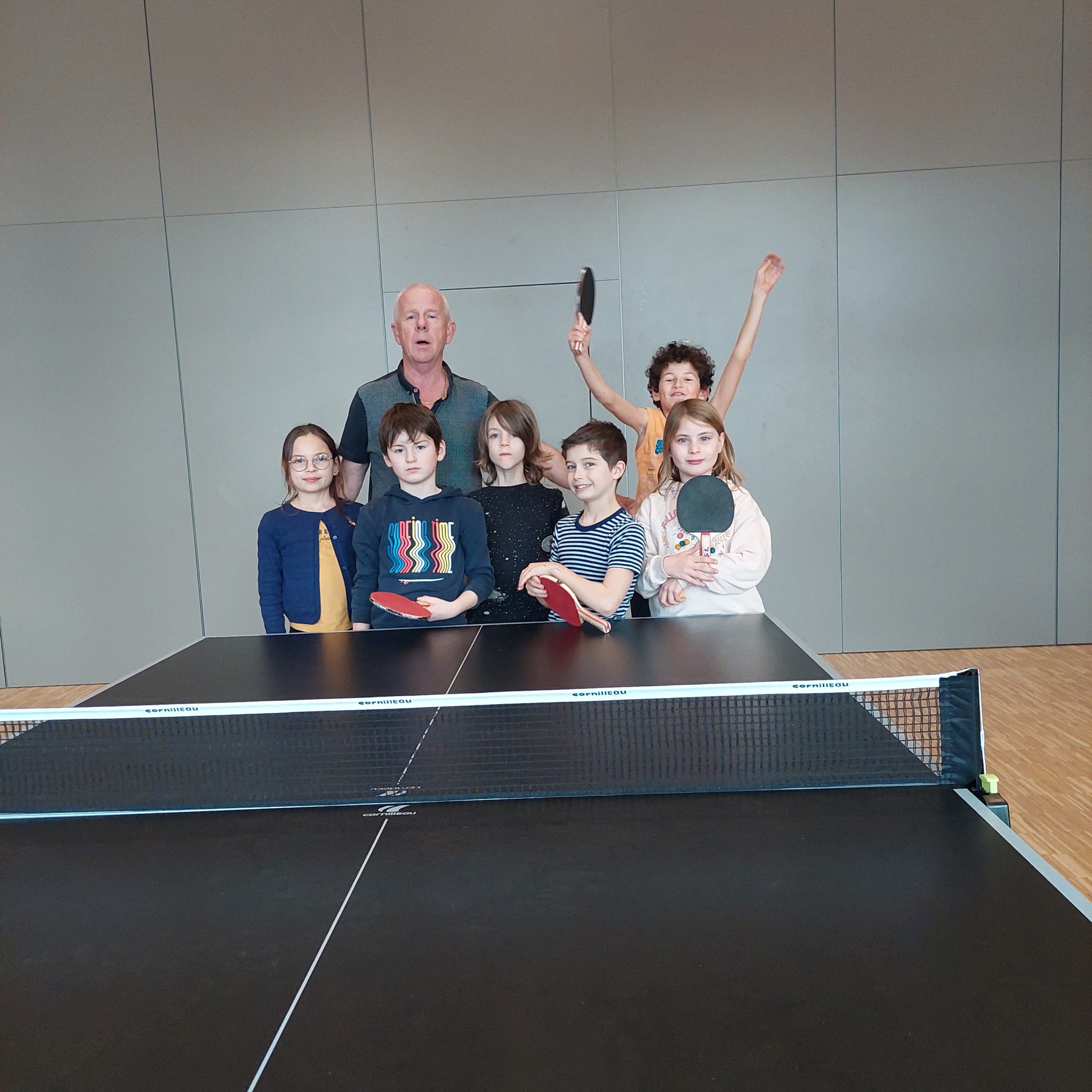 Tennis de table adultes et jeunes 